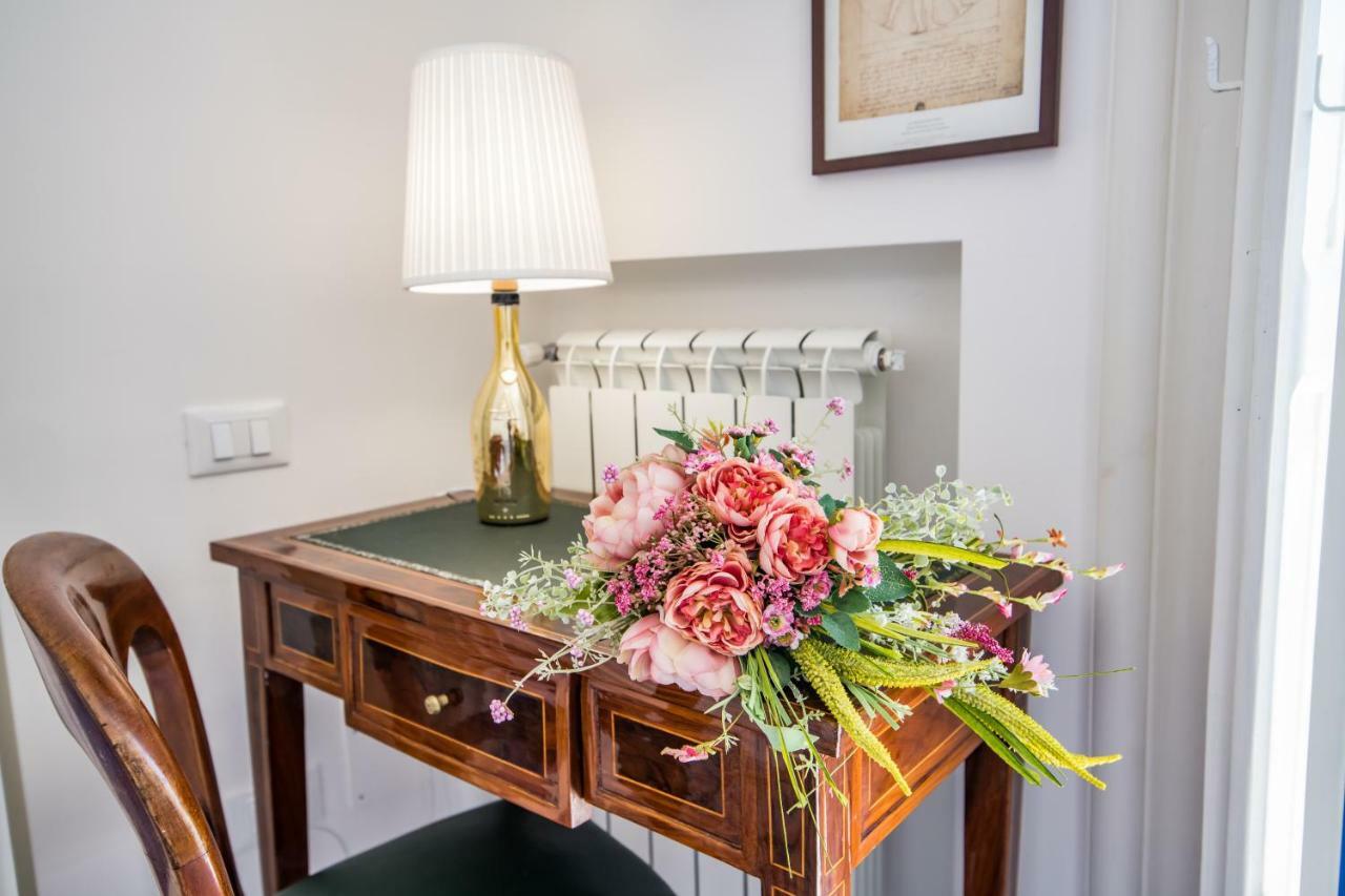 Suite Picasso Amalfi Exterior foto