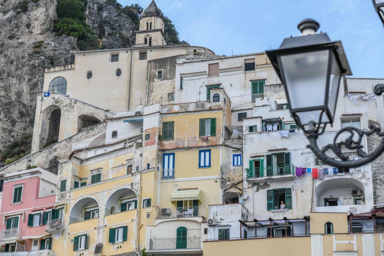 Suite Picasso Amalfi Exterior foto